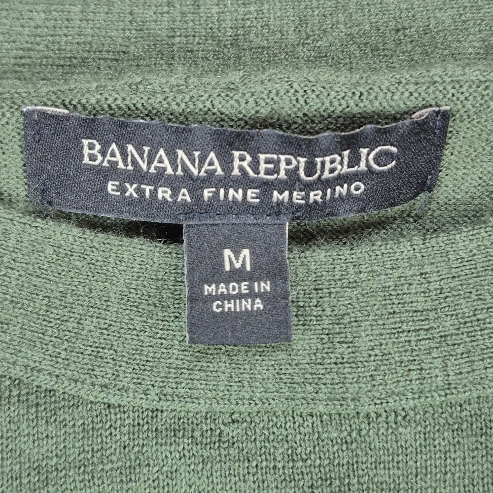 Banana Republic Extra Fine‎ Merino Wool Sweater Womens Medium Green Crewneck